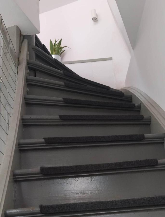 Apartment Up! Dwupoziomowe Mieszkanie W Centrum